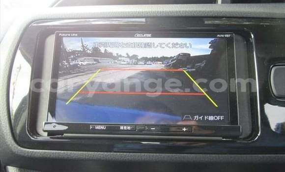 Acheter Occasion Voiture Toyota Vitz Bleu à Windhoek, Namibie Acheter Occasion Voiture Toyota Vitz Bleu à Windhoek, Namibie