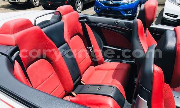 Buy Used Mercedes-Benz E–Class White Car in Windhoek in Namibia Buy Used Mercedes-Benz E–Class White Car in Windhoek in Namibia