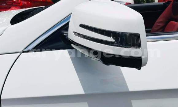 Buy Used Mercedes-Benz E–Class White Car in Windhoek in Namibia Buy Used Mercedes-Benz E–Class White Car in Windhoek in Namibia
