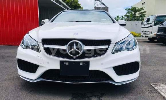 Buy Used Mercedes-Benz E–Class White Car in Windhoek in Namibia Buy Used Mercedes-Benz E–Class White Car in Windhoek in Namibia