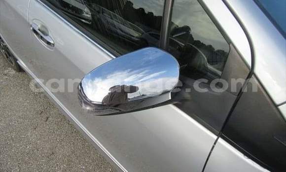 Acheter Occasion Voiture Toyota Vitz Gris à Windhoek, Namibie Acheter Occasion Voiture Toyota Vitz Gris à Windhoek, Namibie