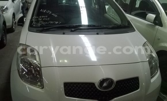 Buy Used Toyota Vitz White Car in Walvis Bay in Namibia Buy Used Toyota Vitz White Car in Walvis Bay in Namibia
