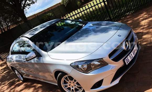 Buy Used Mercedes-Benz CLA-klasse White Car in Windhoek in Namibia Buy Used Mercedes-Benz CLA-klasse White Car in Windhoek in Namibia