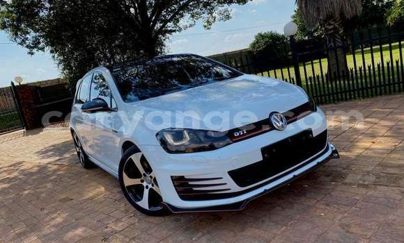 Buy Used Volkswagen Golf R White Car in Windhoek in Namibia Buy Used Volkswagen Golf R White Car in Windhoek in Namibia