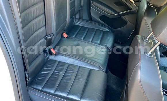 Buy Used Volkswagen Golf R White Car in Windhoek in Namibia Buy Used Volkswagen Golf R White Car in Windhoek in Namibia