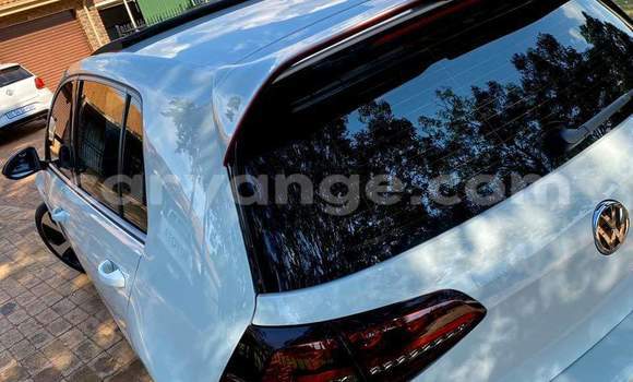Buy Used Volkswagen Golf R White Car in Windhoek in Namibia Buy Used Volkswagen Golf R White Car in Windhoek in Namibia