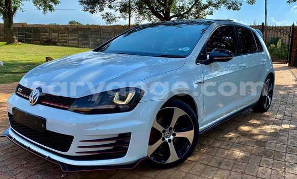 Buy Used Volkswagen Golf R White Car in Windhoek in Namibia Buy Used Volkswagen Golf R White Car in Windhoek in Namibia