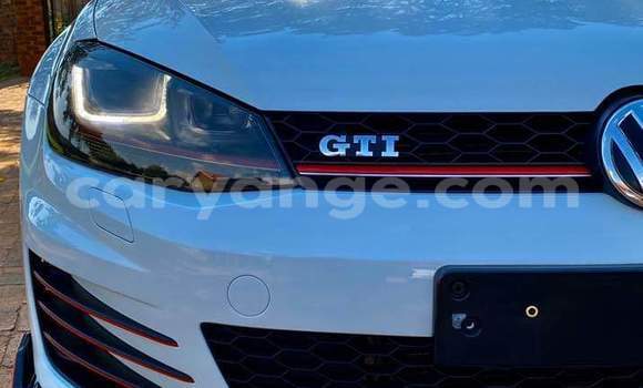 Buy Used Volkswagen Golf R White Car in Windhoek in Namibia Buy Used Volkswagen Golf R White Car in Windhoek in Namibia