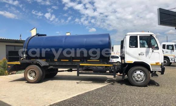 Buy Used Nissan UD White Truck in Windhoek in Namibia Buy Used Nissan UD White Truck in Windhoek in Namibia