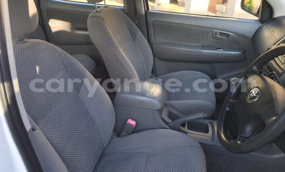 Buy Used Toyota Hilux White Car in Windhoek in Namibia Buy Used Toyota Hilux White Car in Windhoek in Namibia