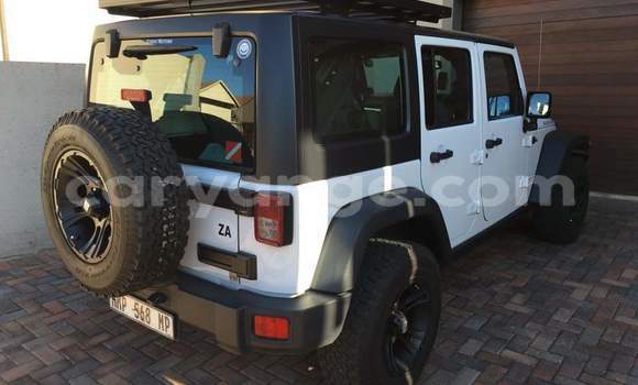 Buy Used Jeep Wrangler White Car in Windhoek in Namibia Buy Used Jeep Wrangler White Car in Windhoek in Namibia
