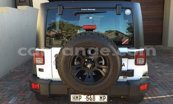 Buy Used Jeep Wrangler White Car in Windhoek in Namibia Buy Used Jeep Wrangler White Car in Windhoek in Namibia