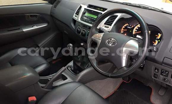 Buy Used Toyota Hilux White Car in Windhoek in Namibia Buy Used Toyota Hilux White Car in Windhoek in Namibia