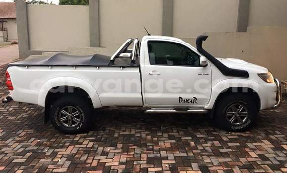 Buy Used Toyota Hilux White Car in Windhoek in Namibia Buy Used Toyota Hilux White Car in Windhoek in Namibia