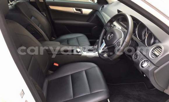 Buy Used Mercedes-Benz C–Class White Car in Grootfontein in Namibia Buy Used Mercedes-Benz C–Class White Car in Grootfontein in Namibia