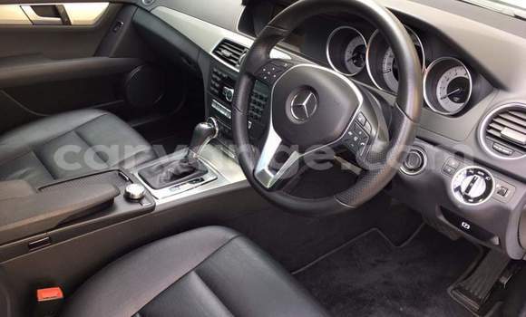 Buy Used Mercedes-Benz C–Class White Car in Grootfontein in Namibia Buy Used Mercedes-Benz C–Class White Car in Grootfontein in Namibia