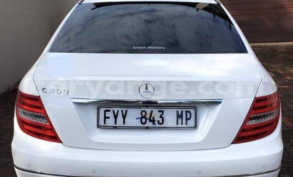 Buy Used Mercedes-Benz C–Class White Car in Grootfontein in Namibia Buy Used Mercedes-Benz C–Class White Car in Grootfontein in Namibia
