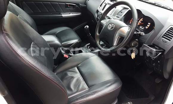 Buy Used Toyota Hilux White Car in Windhoek in Namibia Buy Used Toyota Hilux White Car in Windhoek in Namibia