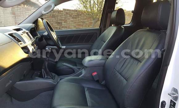 Buy Used Toyota Hilux White Car in Windhoek in Namibia Buy Used Toyota Hilux White Car in Windhoek in Namibia
