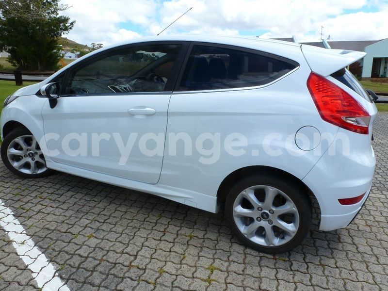 Big with watermark fiest663