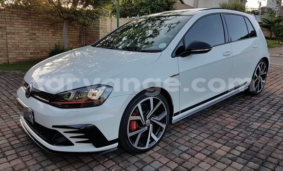 Buy Used Volkswagen Golf GTI White Car in Grootfontein in Namibia Buy Used Volkswagen Golf GTI White Car in Grootfontein in Namibia