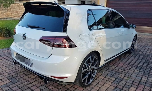 Buy Used Volkswagen Golf GTI White Car in Grootfontein in Namibia Buy Used Volkswagen Golf GTI White Car in Grootfontein in Namibia