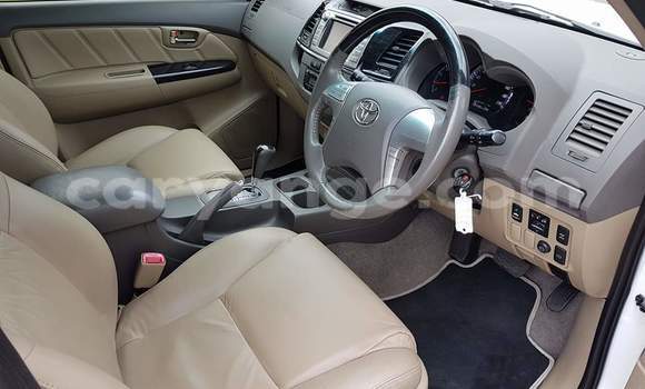 Buy Used Toyota Fortuner White Car in Grootfontein in Namibia Buy Used Toyota Fortuner White Car in Grootfontein in Namibia