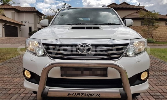 Buy Used Toyota Fortuner White Car in Grootfontein in Namibia Buy Used Toyota Fortuner White Car in Grootfontein in Namibia