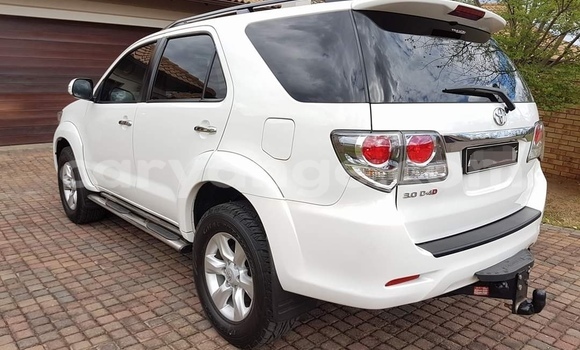 Buy Used Toyota Fortuner White Car in Grootfontein in Namibia Buy Used Toyota Fortuner White Car in Grootfontein in Namibia