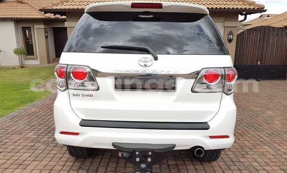 Buy Used Toyota Fortuner White Car in Grootfontein in Namibia Buy Used Toyota Fortuner White Car in Grootfontein in Namibia