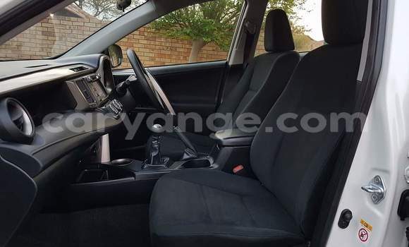 Buy Used Toyota RAV4 White Car in Windhoek in Namibia Buy Used Toyota RAV4 White Car in Windhoek in Namibia
