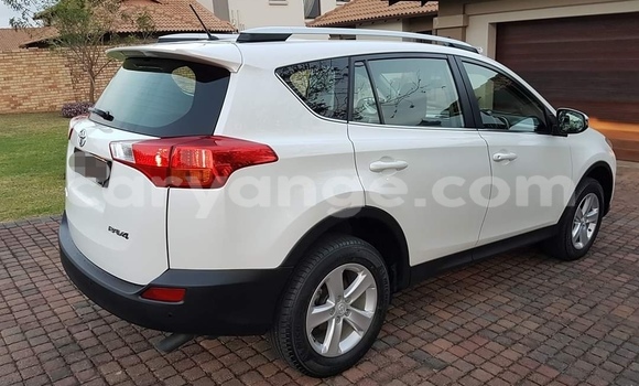 Buy Used Toyota RAV4 White Car in Windhoek in Namibia Buy Used Toyota RAV4 White Car in Windhoek in Namibia