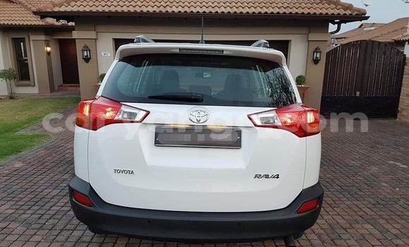 Buy Used Toyota RAV4 White Car in Windhoek in Namibia Buy Used Toyota RAV4 White Car in Windhoek in Namibia