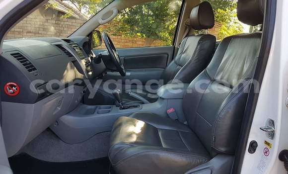 Buy Used Toyota Hilux White Car in Grootfontein in Namibia Buy Used Toyota Hilux White Car in Grootfontein in Namibia