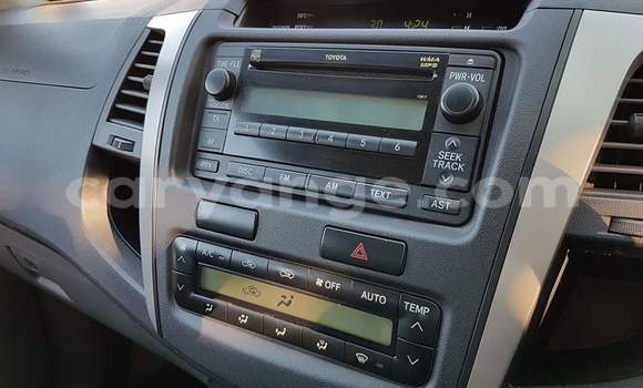 Buy Used Toyota Hilux White Car in Grootfontein in Namibia Buy Used Toyota Hilux White Car in Grootfontein in Namibia