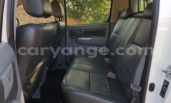 Buy Used Toyota Hilux White Car in Grootfontein in Namibia Buy Used Toyota Hilux White Car in Grootfontein in Namibia