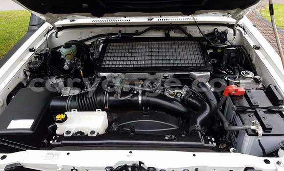 Buy Used Toyota Land Cruiser White Car in Windhoek in Namibia Buy Used Toyota Land Cruiser White Car in Windhoek in Namibia