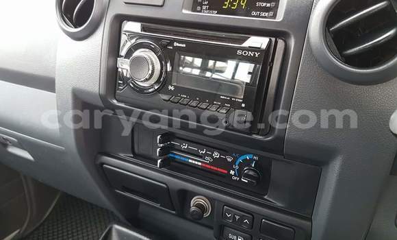 Buy Used Toyota Land Cruiser White Car in Windhoek in Namibia Buy Used Toyota Land Cruiser White Car in Windhoek in Namibia