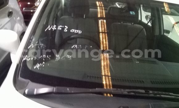 Buy Used Nissan 350Z White Car in Walvis Bay in Namibia