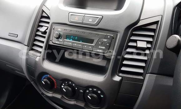 Acheter Occasion Voiture Ford Ranger Blanc à Grootfontein, Namibie Acheter Occasion Voiture Ford Ranger Blanc à Grootfontein, Namibie