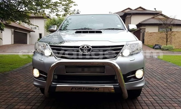 Buy Used Toyota Fortuner Silver Car in Windhoek in Namibia Buy Used Toyota Fortuner Silver Car in Windhoek in Namibia
