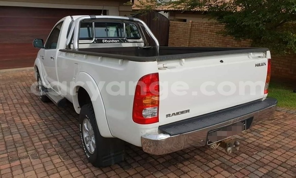 Buy Used Toyota Hilux White Car in Grootfontein in Namibia Buy Used Toyota Hilux White Car in Grootfontein in Namibia