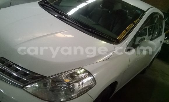 Buy Used Nissan 350Z White Car in Walvis Bay in Namibia Buy Used Nissan 350Z White Car in Walvis Bay in Namibia