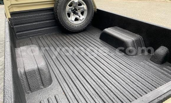 Buy Used Toyota Land Cruiser Beige Car in Otavi in Oshikoto Buy Used Toyota Land Cruiser Beige Car in Otavi in Oshikoto