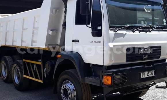 Buy Import Man M2000 White Truck in Maltahohe in Hardap Buy Import Man M2000 White Truck in Maltahohe in Hardap