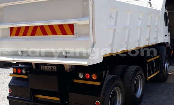 Buy Import Man M2000 White Truck in Maltahohe in Hardap Buy Import Man M2000 White Truck in Maltahohe in Hardap