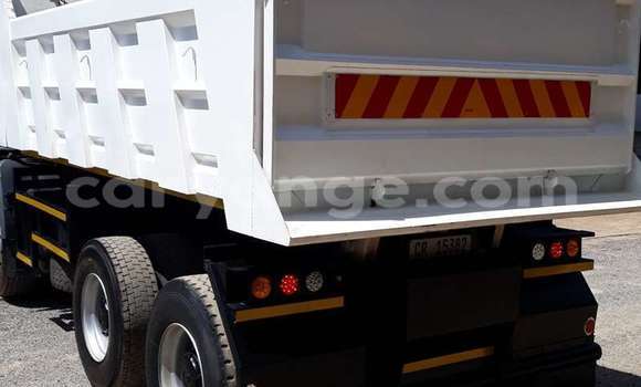 Buy Import Man M2000 White Truck in Maltahohe in Hardap Buy Import Man M2000 White Truck in Maltahohe in Hardap