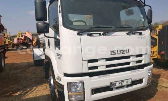 Acheter Occasion Utilitaire Isuzu FTR 850 Blanc à Arandis, Kunene Acheter Occasion Utilitaire Isuzu FTR 850 Blanc à Arandis, Kunene
