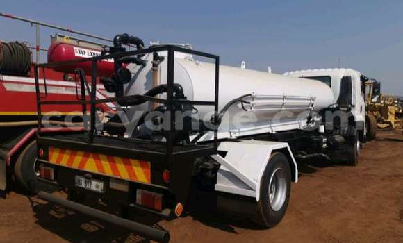 Acheter Occasion Utilitaire Isuzu FTR 850 Blanc à Arandis, Kunene Acheter Occasion Utilitaire Isuzu FTR 850 Blanc à Arandis, Kunene