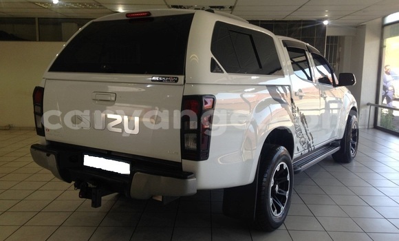 Buy Used Isuzu KB White Car in Arandis in Kunene Buy Used Isuzu KB White Car in Arandis in Kunene